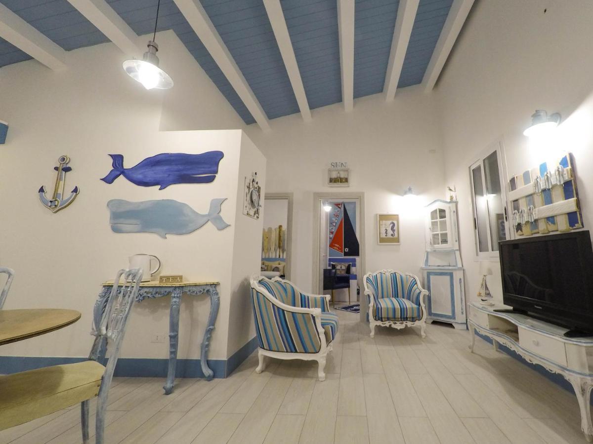 Вилла La Casa In Riva Al Mare Аугуста Экстерьер фото
