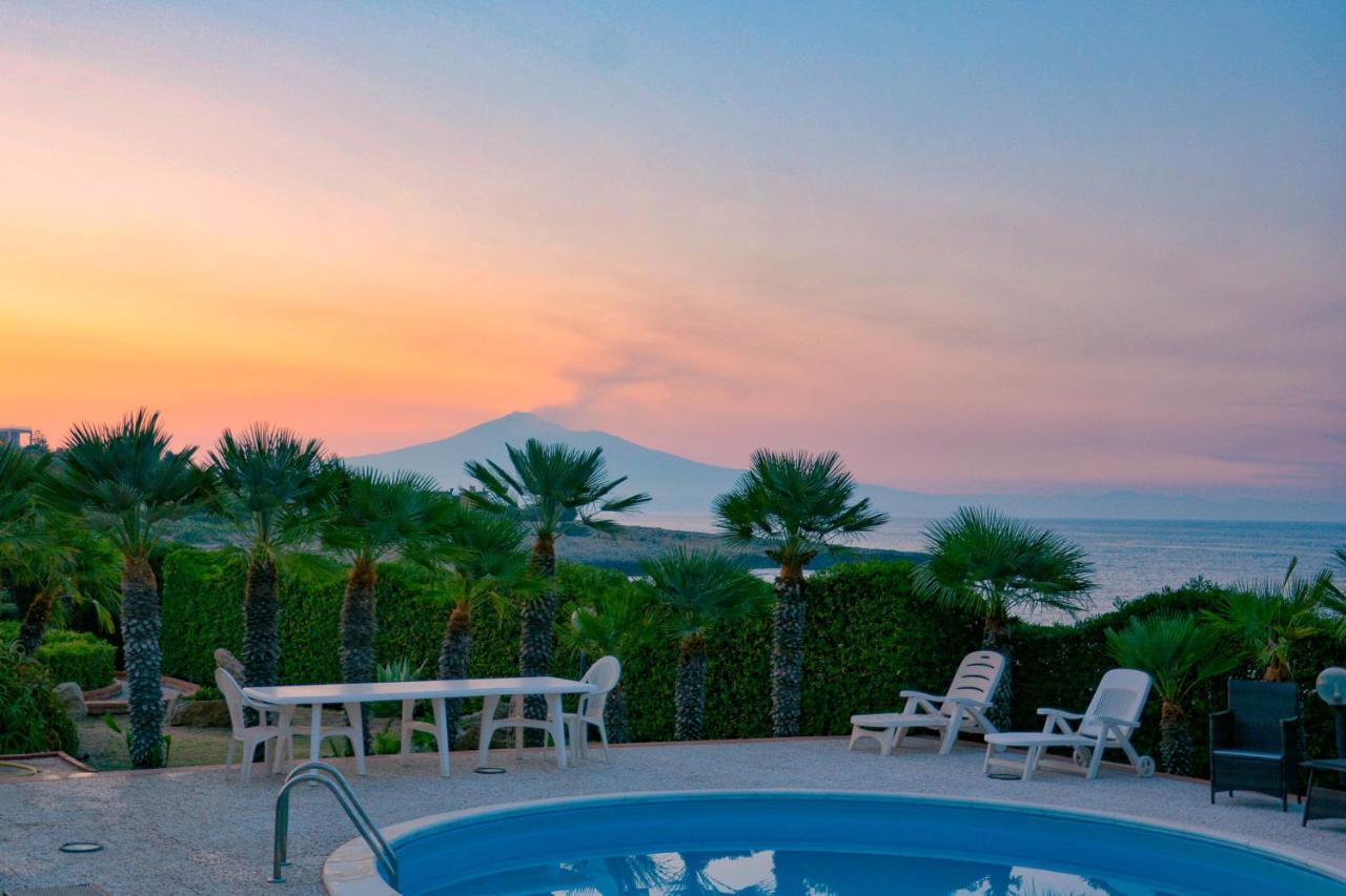 Вилла La Casa In Riva Al Mare Аугуста Экстерьер фото
